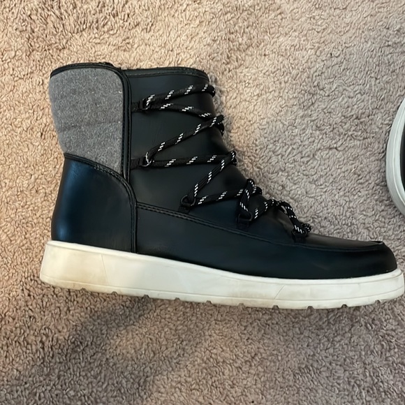 Target boots - Picture 2 of 4